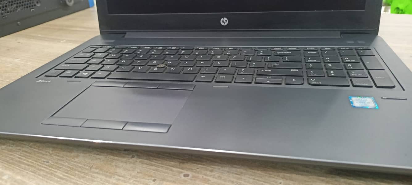 Hp Zbook 15 G4 i7-7th HQ Processor 1080p HD Display 7