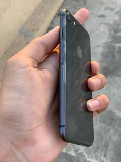 iphone 8  64 gb 0