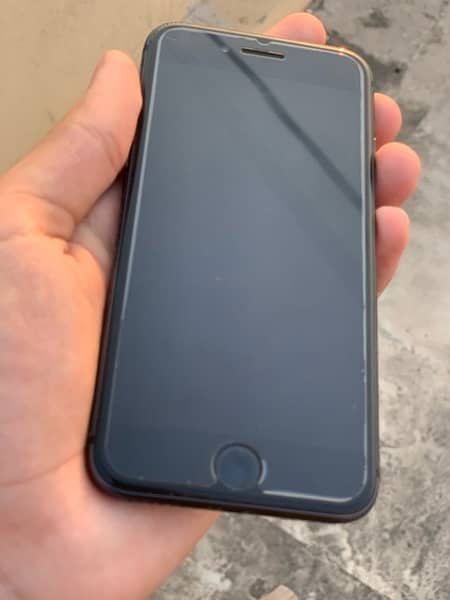 iphone 8  64 gb 5