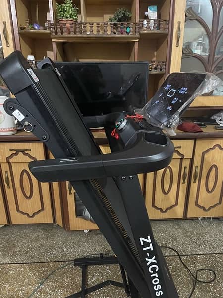 treadmill zt xcross 4