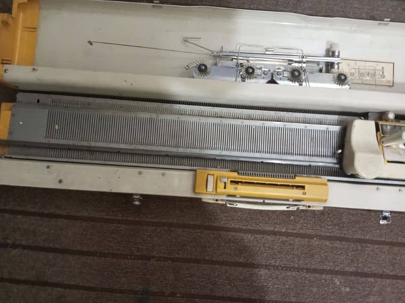 Singer 321 model knitting machine for sale 5