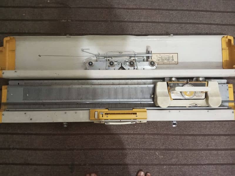 Singer 321 model knitting machine for sale 7