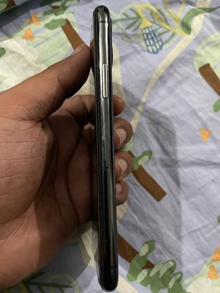 iPhone 11 Pro pta approved 3