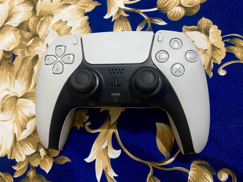 PS5 Dualsense Controller 0