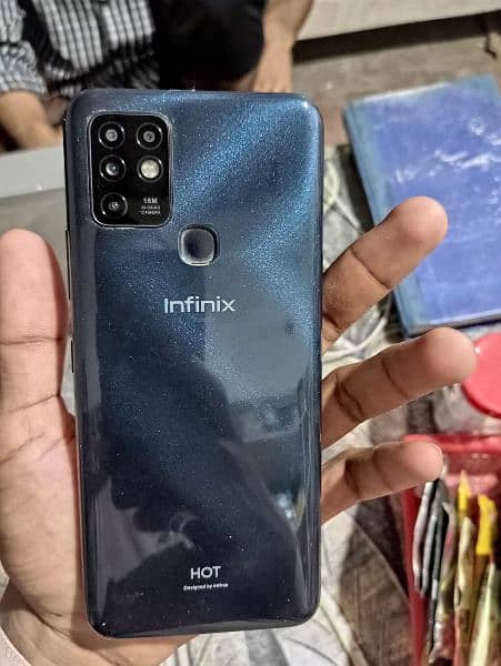 infinix hot 10 6 GB ram 128GB ROM 2