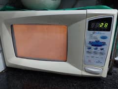 Microwave oven dawlance