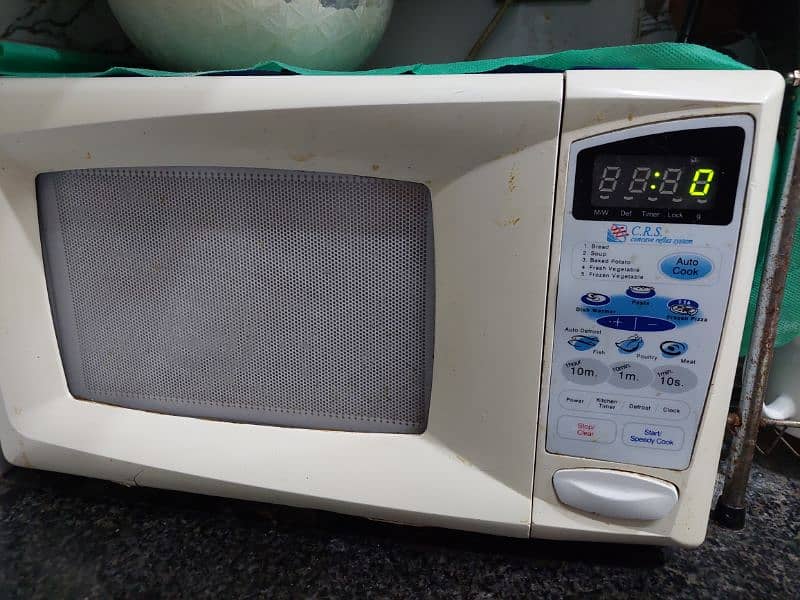 Microwave oven dawlance 1