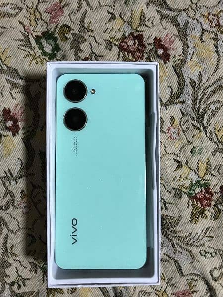 vivo y03 4+4+ 64 10/10 with warranty WhatsApp 03185146868 Price final 1