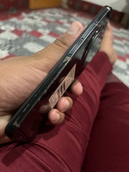 2month used keya h condition 10/10 h redmi A3 h 1