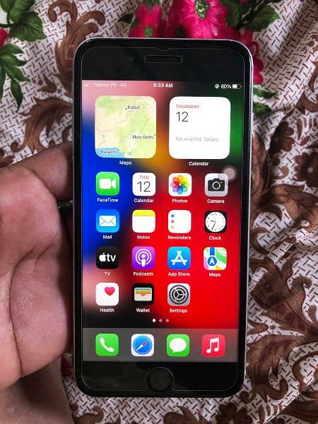 I phone 8 plus 64 GB pta approved 6