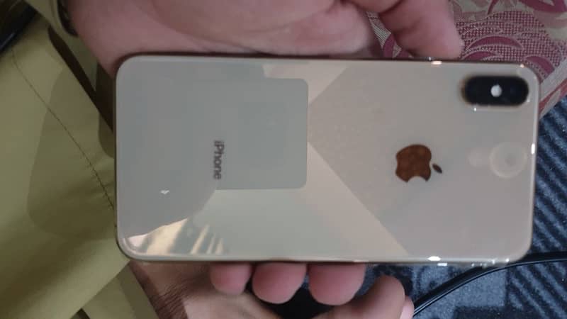 iPhone XS Max 5