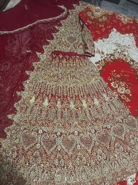 Bridal lehnga for barat 4