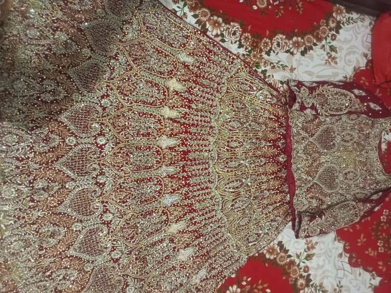 Bridal lehnga for barat 6