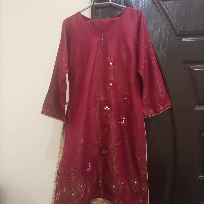 3 piece jacquard  stitch karandi suit 3