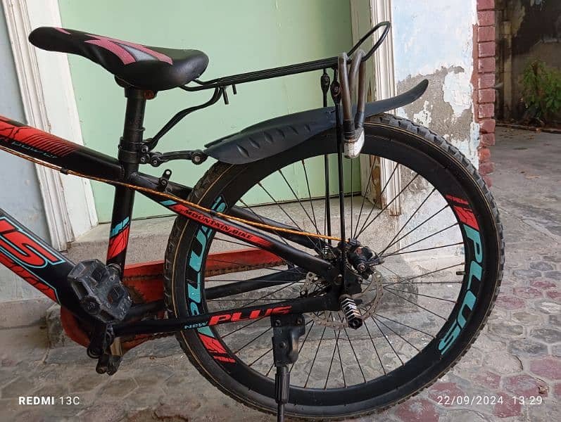 PLUS IMPORTED CYCLE IN VERY GOOD CONDITION 2