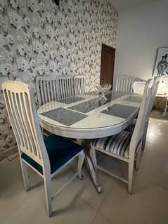 Dinning table 8 Seater 0