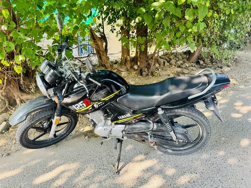 Yamaha ybr 125G 1