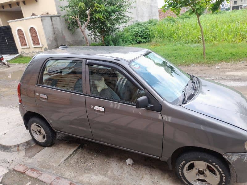 Suzuki Alto 2011 1