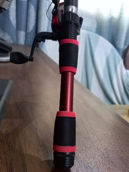 Fishing rod with XM200-3 7