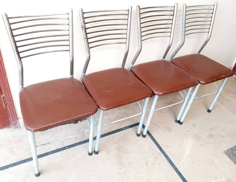 Dining table with 4 chairs 4