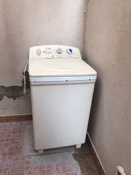 DAWLANCE WASHING MACHINE DW 5100 WORKING FINE 0