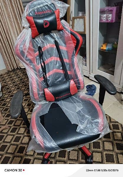 Gaming Chair Red  Color 2