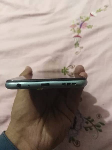 vivo y12a 3