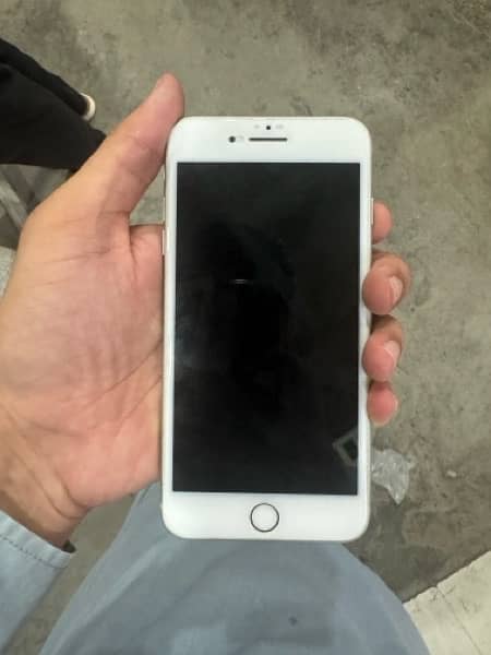 iphone 8 plus 256gb pta 4