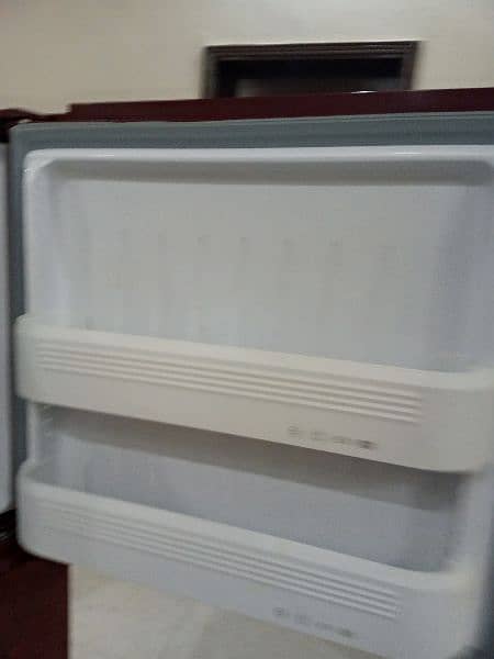 Orient Glass door Refrigerator 5