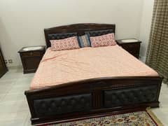 100% solid sheesham wood as good as brand new