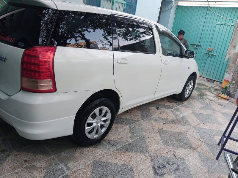 Toyota Wish 2007 1