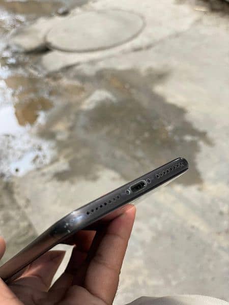 iphone 8 plus all ok non pta. . . 5