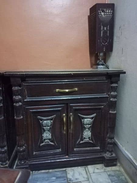 furniture good condition 4