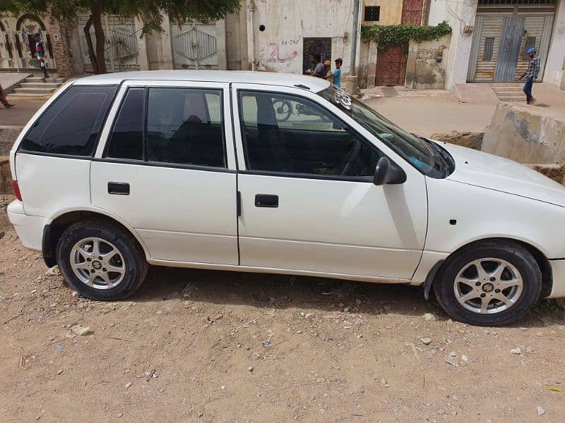 Suzuki Cultus VXL 2010 3