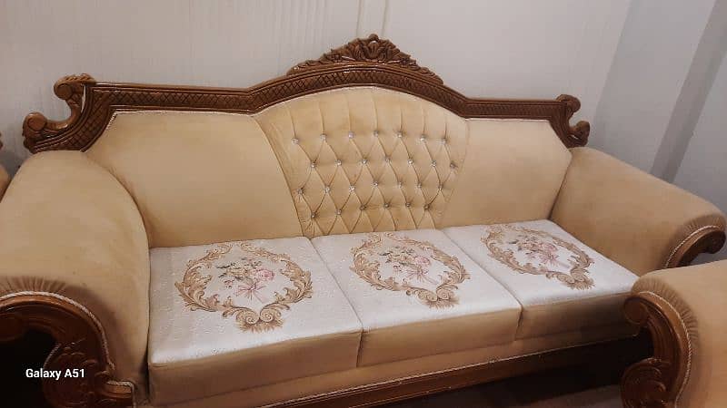 12 Seater Slightly Used Sofa Set For Sale 4