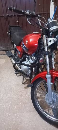 Suzuki GS-150 0