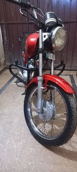 Suzuki GS-150 8