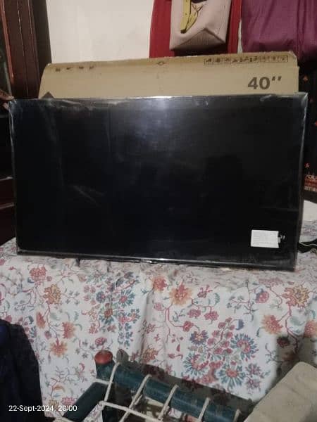 40 inch tv 1