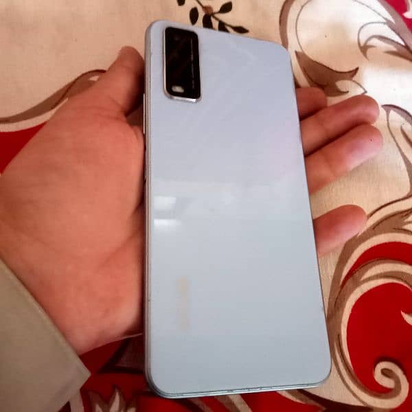 VIvo V2020_21 3gb 32gb 3