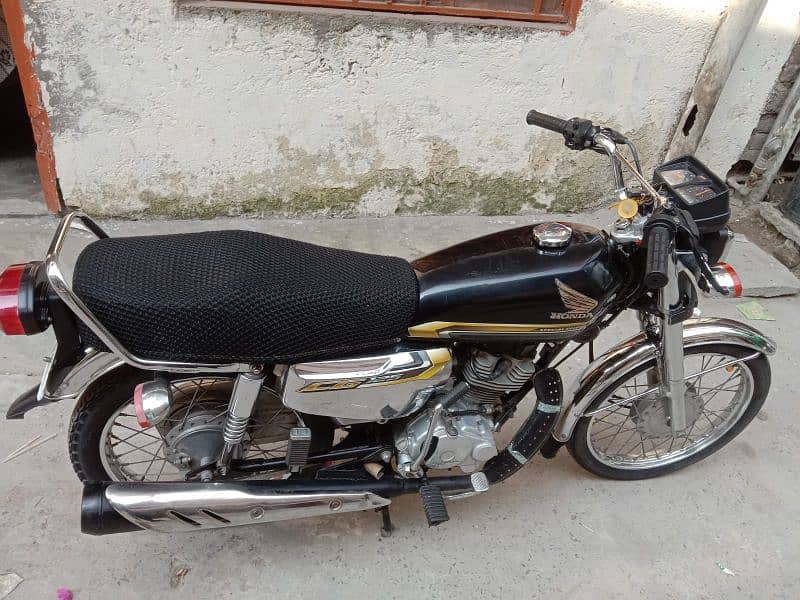 Honda 125 self start for sale Urgent 4