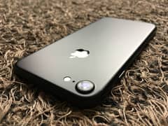 JUST LIKE NEW iPhone 7 128gb Matt Black PTA APPROVED