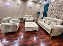 Sofa set / 6 seater sofa / poshish sofa / luxurious sofa set for sale