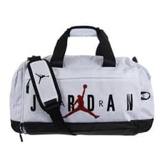 Air jordan gym bag white