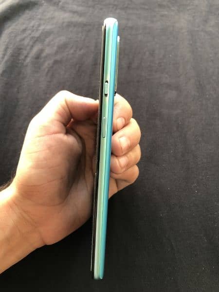 One plus 8T 4