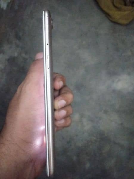 Oppo F5 Good Confition Complete Box 4