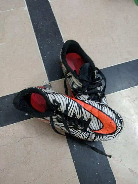 NEYMAR hypervenom football shoes UK Size 2 2