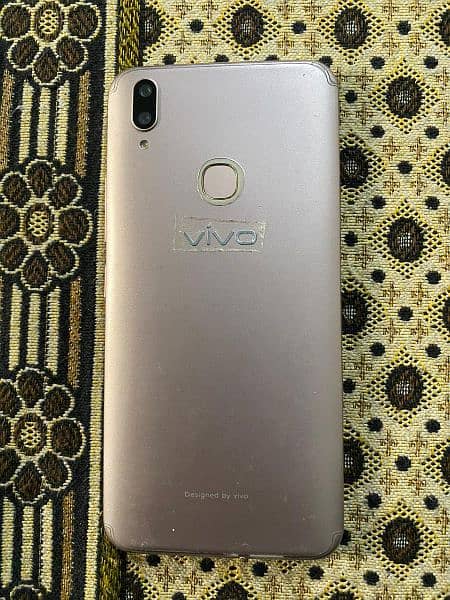 Vivo Y85 3