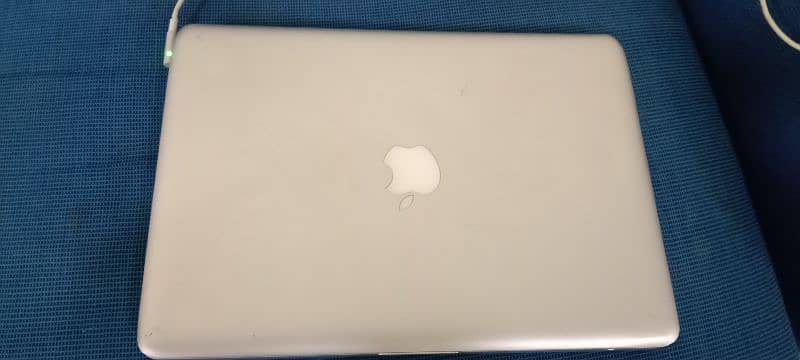 Macbook Pro 2012 0