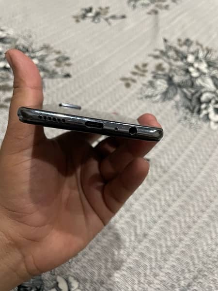 vivo v21e Bilkul New condition 4