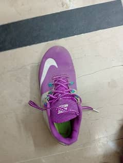 UK size4 purple Nike rival S